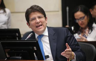 Hermana de Miguel Uribe Turbay pide "un milagro" por su vida - Diario Libre