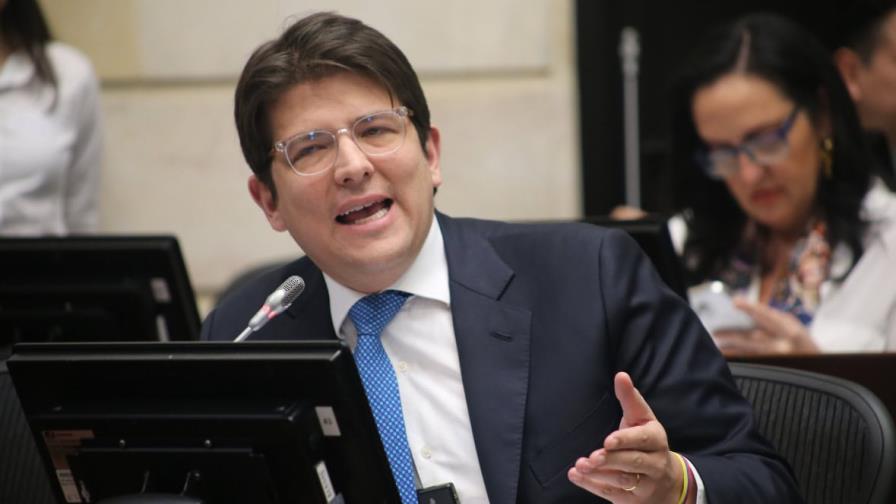 Hermana de Miguel Uribe Turbay pide un milagro por su vida en emotivo mensaje en redes Hermana de Miguel Uribe Turbay pide un milagro por su vida en emotivo mensaje en redes