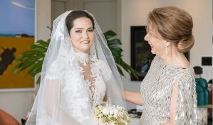 Melba de Grullón honra la memoria de su hija Alexandra con un fondo académico y cultural