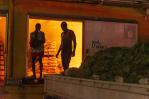 El Ministerio de Agricultura auxiliará a los afectados por el fuego en el Merca Santo Domingo