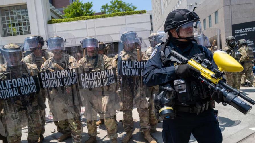 California demanda a Trump por desplegar de manera ilegal a la Guardia Nacional California demanda a Trump por desplegar de manera ilegal a la Guardia Nacional