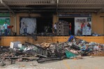 Abinader asegura que da seguimiento a la reconstrucci&oacute;n del Merca Santo Domingo tras incendio