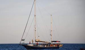 Grupo de ayuda dice que su barco para Gaza fue interceptado por el ejército israelí Grupo de ayuda dice que su barco para Gaza fue interceptado por el ejército israelí