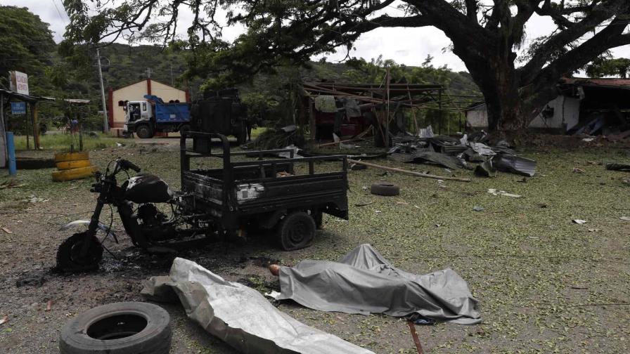 Tres personas mueren por explosión de otra bomba en el caserío colombiano de Guachinte