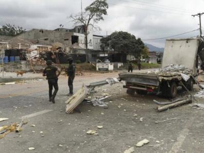 Dos atentados con carros bomba sin víctimas en Cauca, Colombia