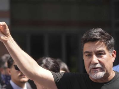 Liberan a líder sindical detenido en redada migratoria en Los Ángeles