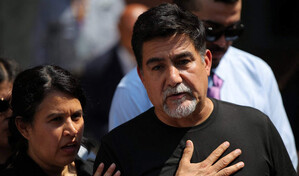 La Justicia de EE. UU. desestima cargo contra l&iacute;der sindical detenido en redada migratoria