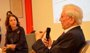 El Festival Mar de Palabras acogerá un conversatorio en homenaje a Mario Vargas Llosa