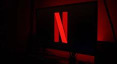 Caen las acciones de Netflix tras la salida de su cofundador Reed Hastings