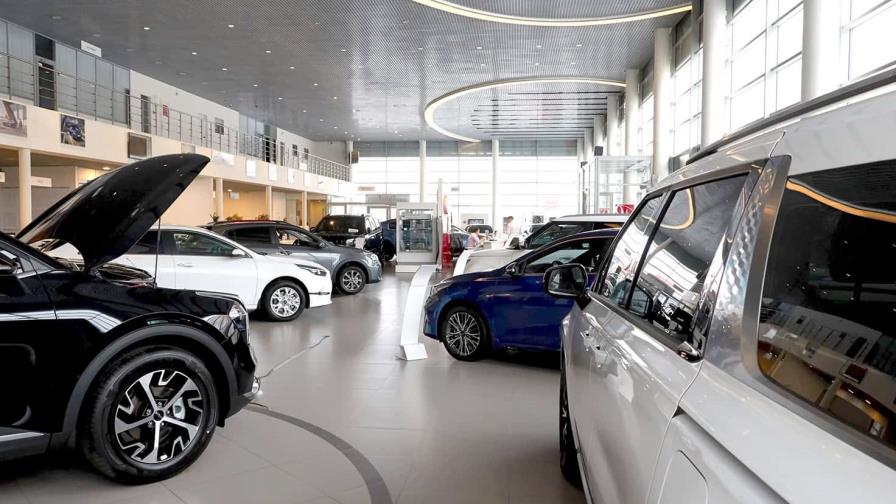 Venta de automóviles en Puerto Rico en 2025 solo ha bajado 0.99 % en comparación con 2024