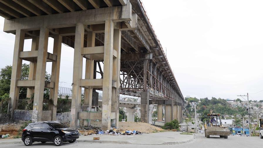 Líderes comunitarios cerca del puente de la 17 demandan acciones ante su progresivo deterioro Líderes comunitarios cerca del puente de la 17 demandan acciones ante su progresivo deterioro