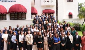 Escuela de la Judicatura recibe a 83 futuros defensores públicos tras concurso nacional