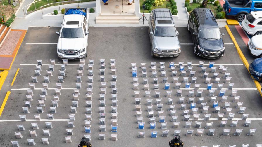 Nuevo decomiso de más de 1.3 toneladas de droga en San Pedro entra al "top 10" de incautaciones Nuevo decomiso de más de 1.3 toneladas de droga en San Pedro entra al "top 10" de incautaciones
