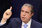 Francisco Javier García pide investigar endeudamiento del gobierno en el sector eléctrico