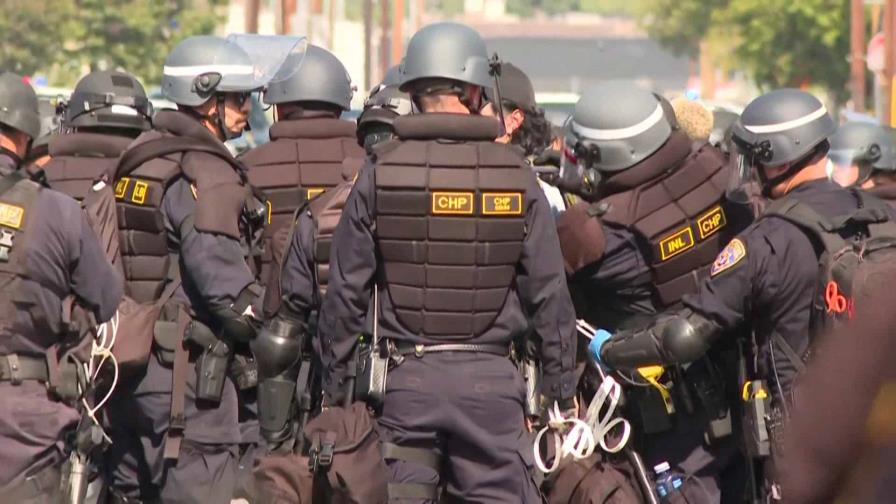 Líderes demócratas de Texas condenan el despliegue de la Guardia Nacional en el estado Líderes demócratas de Texas condenan el despliegue de la Guardia Nacional en el estado