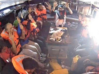 Ocho activistas de la Flotilla de la LIbertad continúan en Israel