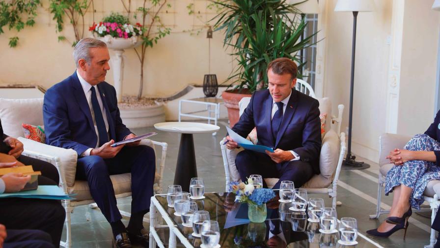 Francia muestra interés en financiar el tren metropolitano de Santo Domingo Francia muestra interés en financiar el tren metropolitano de Santo Domingo