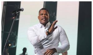 ¿Por qué fue hospitalizado el merenguero Jandy Ventura y cuál es su estado de salud?