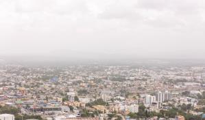 El polvo del Sahara seguirá provocando calor y pocas lluvias este domingo