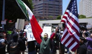 Policía de Los Ángeles realiza arrestos bajo toque de queda y Texas despliega la Guardia Nacional