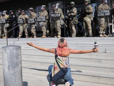 Organización proinmigrante de Los Ángeles se defiende por protestas