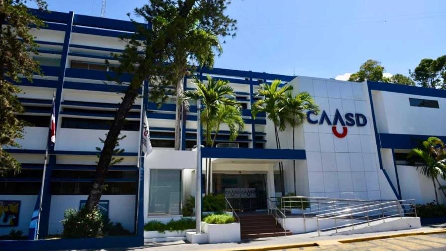 Empleados y procesos de compras en la Caasd serán regidos por las leyes de Compras y de Función Pública