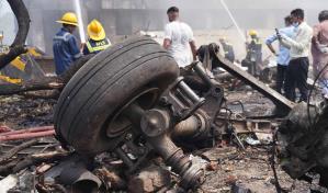 Al menos un superviviente en accidente aéreo en India, según autoridades sanitarias
