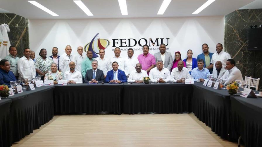 Proyecto piloto integra a privados de libertad en labores comunitarias en Santo Domingo Proyecto piloto integra a privados de libertad en labores comunitarias en Santo Domingo