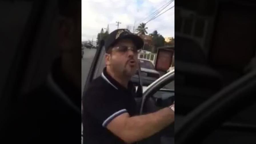 « ¿Tú sabes quién soy yo...?» « ¿Tú sabes quién soy yo...?»