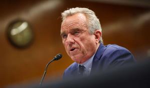 El secretario de Salud de EE. UU. anuncia controvertidos nombramientos para el comité de vacunas