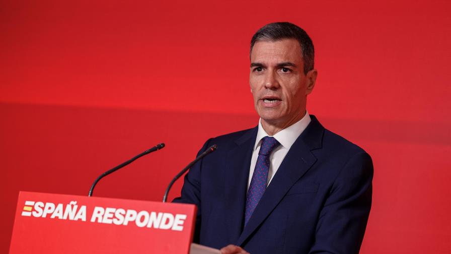 Pedro Sánchez afirma que desconocía presunta corrupción de dirigente socialista español que dimitió Pedro Sánchez afirma que desconocía presunta corrupción de dirigente socialista español que dimitió