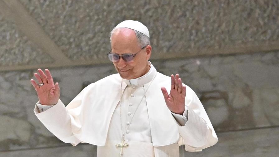 El papa León XIV se dice profundamente entristecido por accidente de avión en India El papa León XIV se dice profundamente entristecido por accidente de avión en India