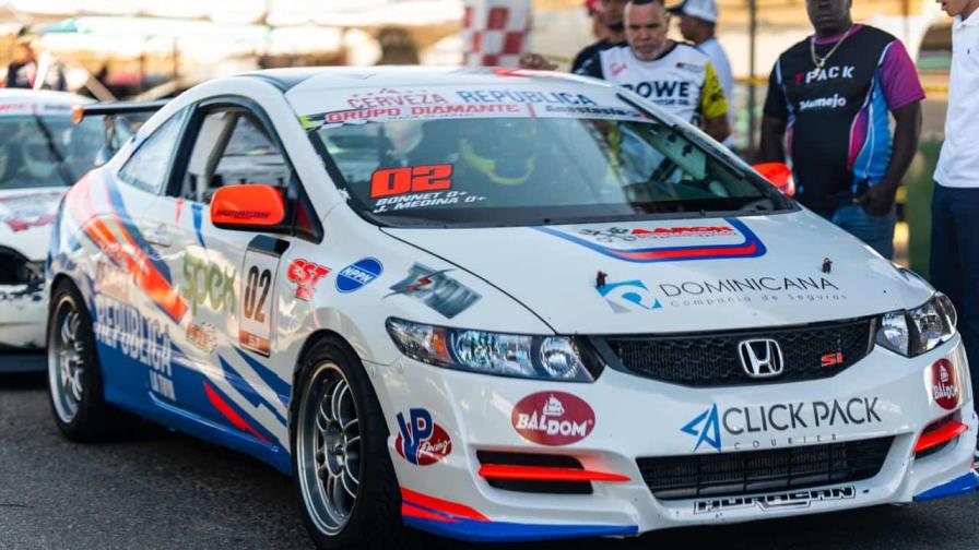 Christian Bonnet va tras el liderato del campeonato de ST en la próxima fecha Christian Bonnet va tras el liderato del campeonato de ST en la próxima fecha