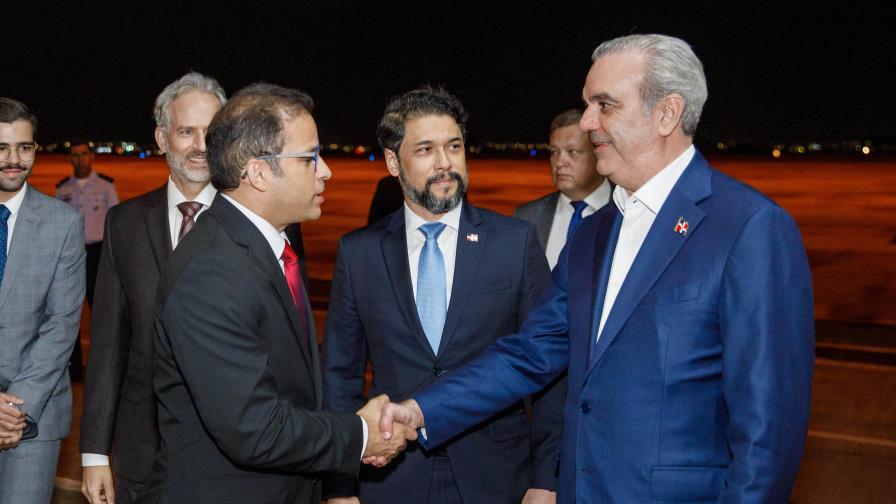 Luis Abinader llega a Brasil en la última parte de su gira internacional Luis Abinader llega a Brasil en la última parte de su gira internacional