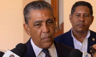 Espaillat relanza proyecto de ley "Buen Inicio en la Universidad" en NY junto a otros funcionarios