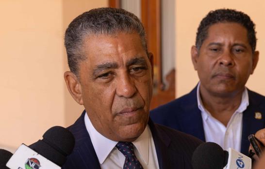 El Caucus Negro del Congreso de EE. UU. respalda la reelecci&oacute;n de Adriano Espaillat