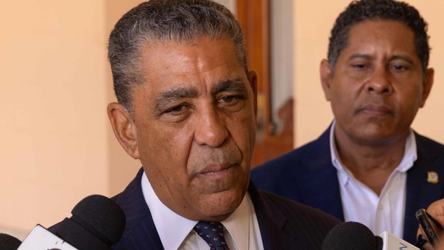 Adriano Espaillat condena ataque a legisladores en Minesota y pide colaboración ciudadana Adriano Espaillat condena ataque a legisladores en Minesota y pide colaboración ciudadana