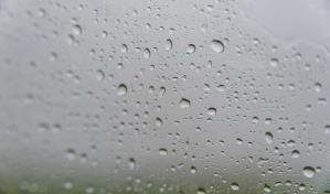 Aguaceros dispersos y tronadas aisladas durante el fin de semana por efecto de una vaguada