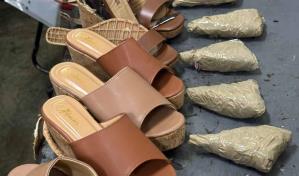 La DNCD incauta zapatillas con cocaína en paquete que sería enviado por correo a Londres