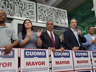 Adriano Espaillat respalda a Andrew Cuomo para la alcaldía de NY