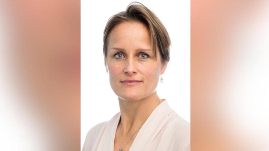 Reino Unido nombra a la primera mujer al frente del servicio de espionaje MI6 Reino Unido nombra a la primera mujer al frente del servicio de espionaje MI6
