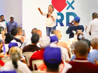 Carolina Mejía reafirma su papel como garante de la unidad del PRM