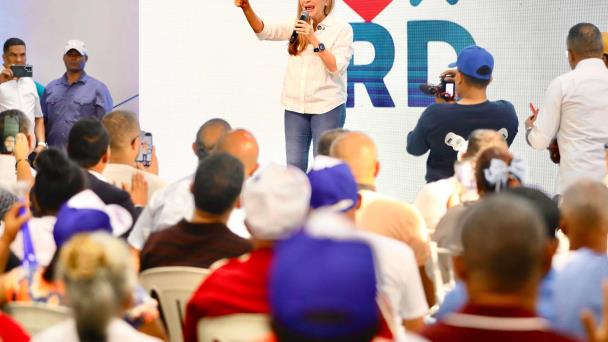 Carolina Mejía reafirma su papel como garante de la unidad del PRM