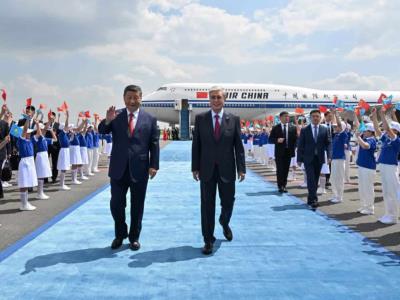 Xi Jinping inicia visita en Kazajistán para en II Cumbre China-Asia