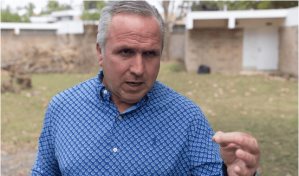 Empleado que denunció a dominicana que llegó a PR huyendo de su pareja no será sancionado