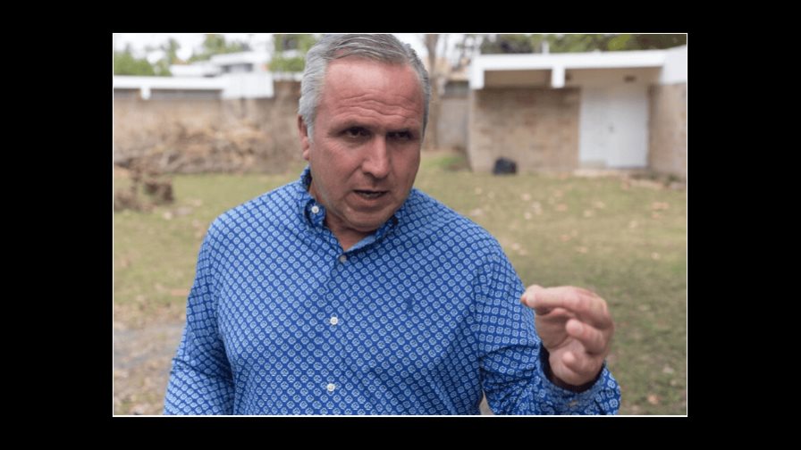 Empleado que denunció a dominicana que llegó a PR huyendo de su pareja no será sancionado Empleado que denunció a dominicana que llegó a PR huyendo de su pareja no será sancionado