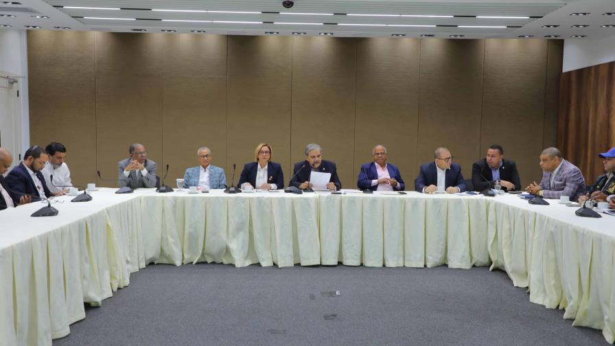 Las discusiones de las candidaturas independientes se detienen por pedido del PRM Las discusiones de las candidaturas independientes se detienen por pedido del PRM