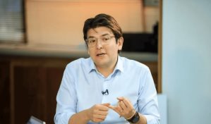 El senador colombiano Uribe Turbay se recupera tras nueva cirugía por atentado en Bogotá