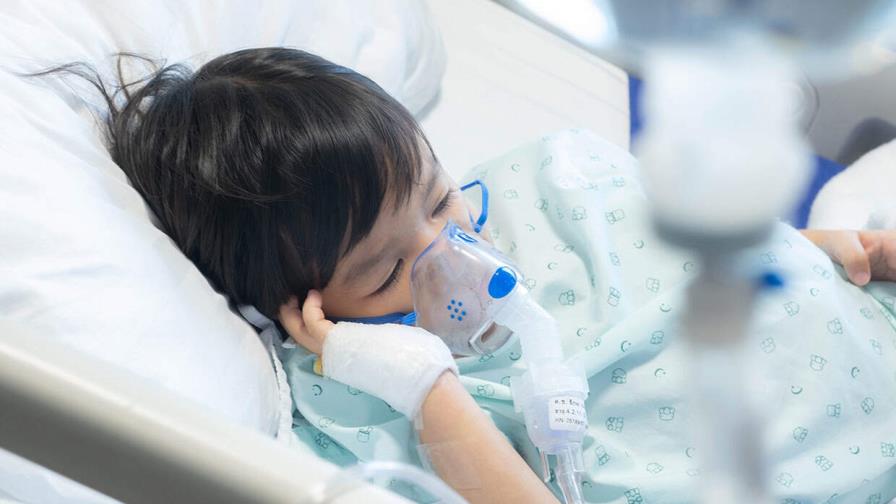 Bronquiolitis, neumonía, asma y hospitalizaciones por el virus respiratorio sincitial Bronquiolitis, neumonía, asma y hospitalizaciones por el virus respiratorio sincitial