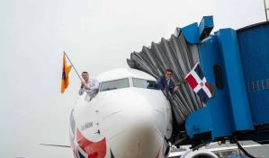 Abinader califica como "gran hito" la nueva ruta de Arajet hacia Nueva Jersey